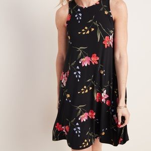 Old Navy Sleeveless Jersey Swing Dress Flora